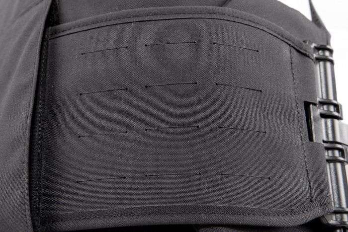 CNP_Tactical_vest_male_detail_04