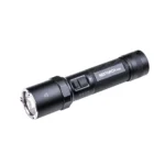 NEXTORCH P80 - Linterna táctica profesional con 2100 lúmenes y recarga USB-C