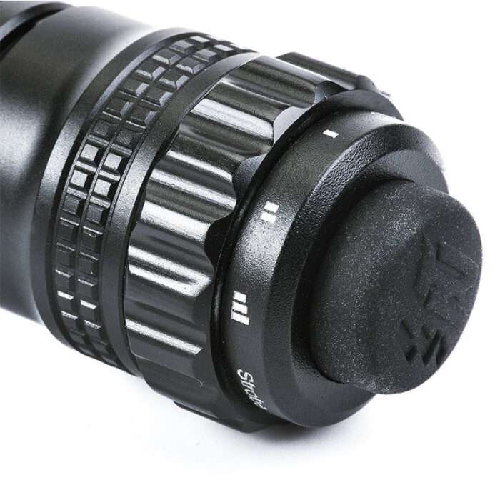 LINTERNA TÁCTICA NEXTORCH TA15 V2.0 – 700 LÚMENES, IPX8, MULTIBATERÍA – SERMIPOL